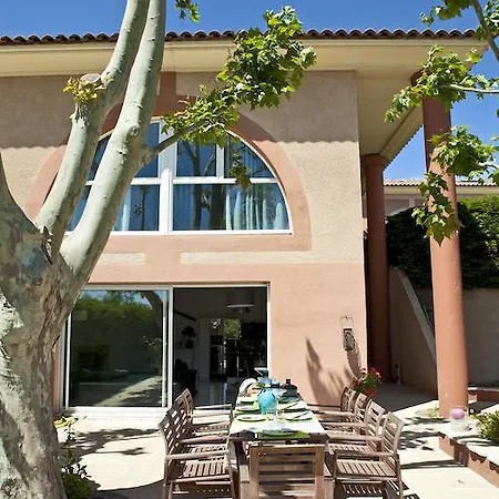 La Bastide D'entremont Villa *